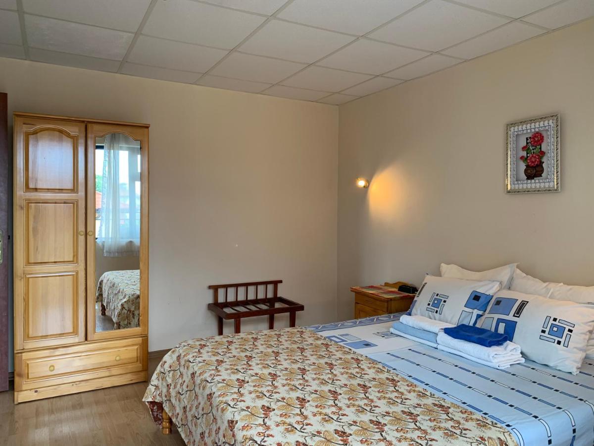 Guest House “Olesya” Obzor Zewnętrze zdjęcie
