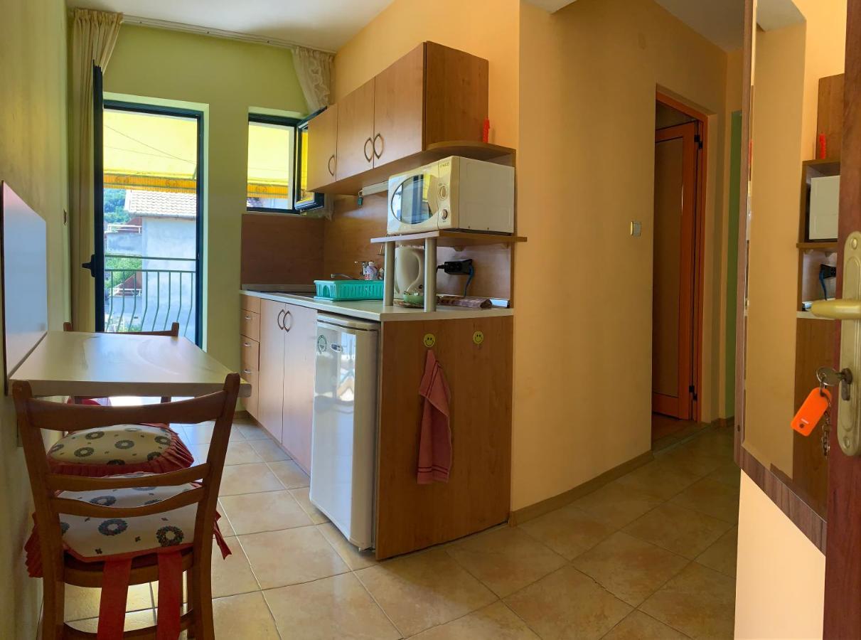 Guest House “Olesya” Obzor Zewnętrze zdjęcie